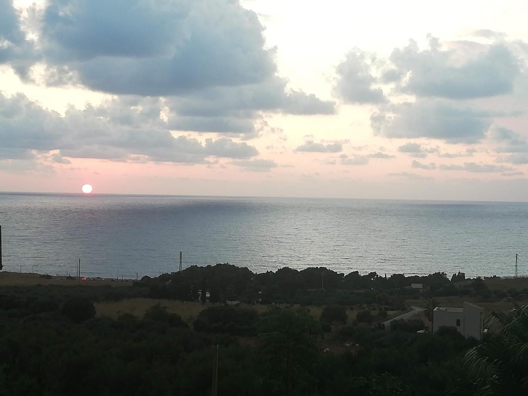 Appartamento La vecchia Badessa a due passi dal mare Macari Esterno foto